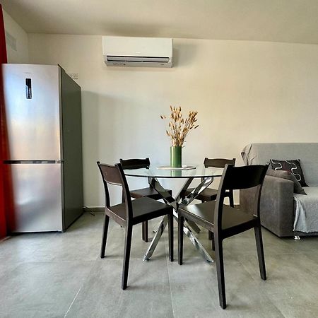 Mive-Delux Three Bedroom Apartment In Марсаскала Экстерьер фото