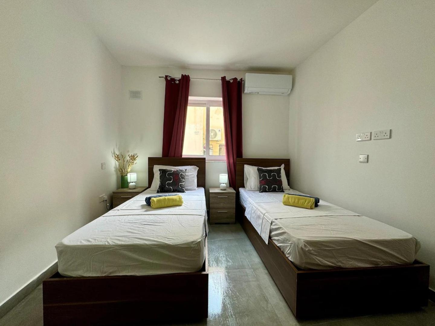 Mive-Delux Three Bedroom Apartment In Марсаскала Экстерьер фото